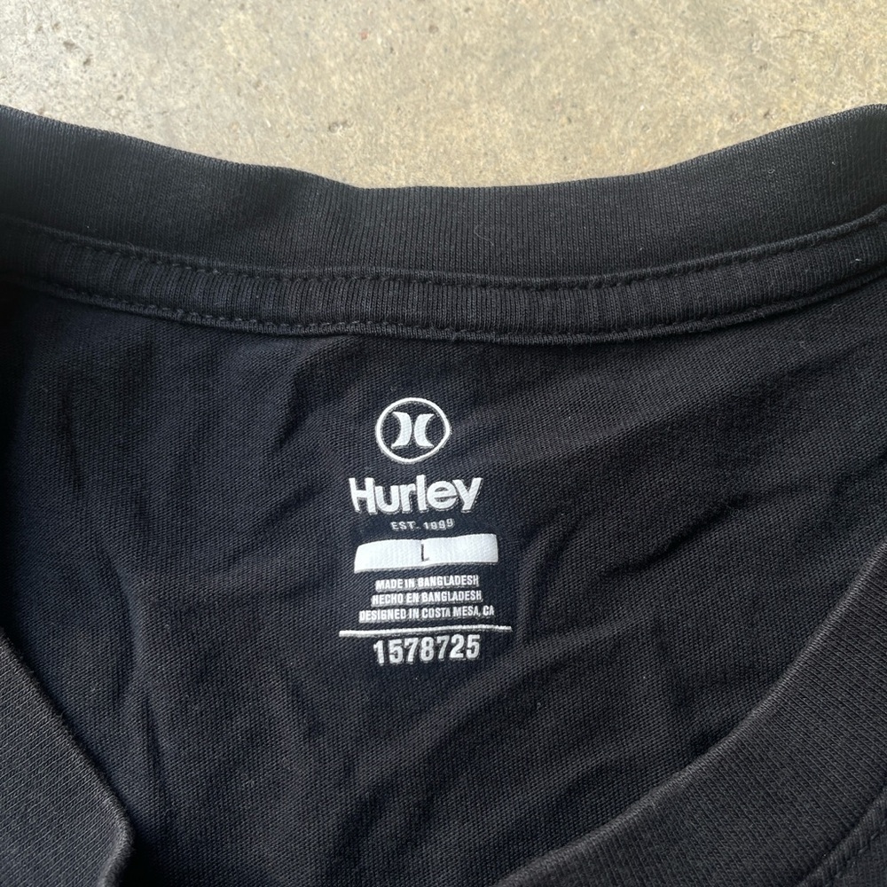 Hurley t-shirt Large - Picture 5 of 5